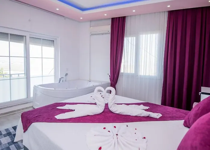 Yesilkoey 2 Bedroom * كالكان