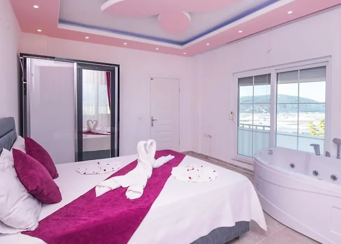 فيلة Yesilkoey 2 Bedroom