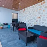 Yesilkoey 2 Bedroom Villa